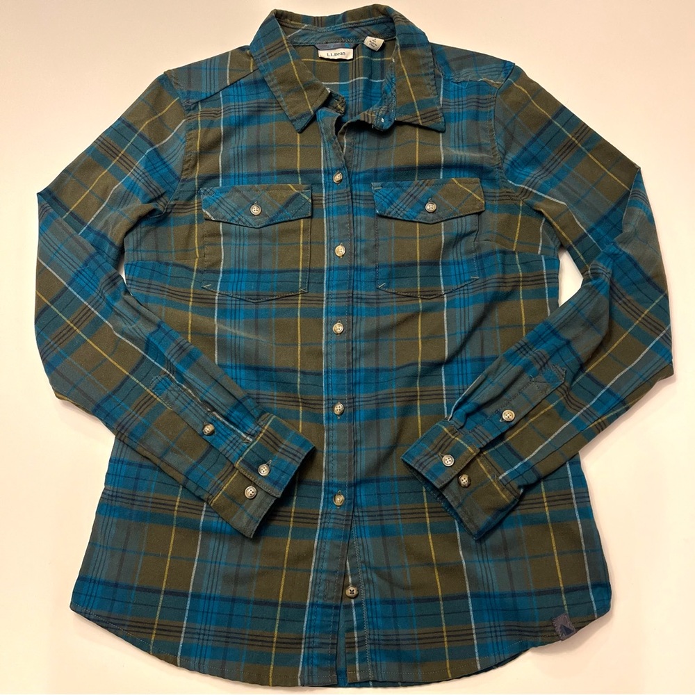 LLBean Whisper Lodge Flannel Shirt - small